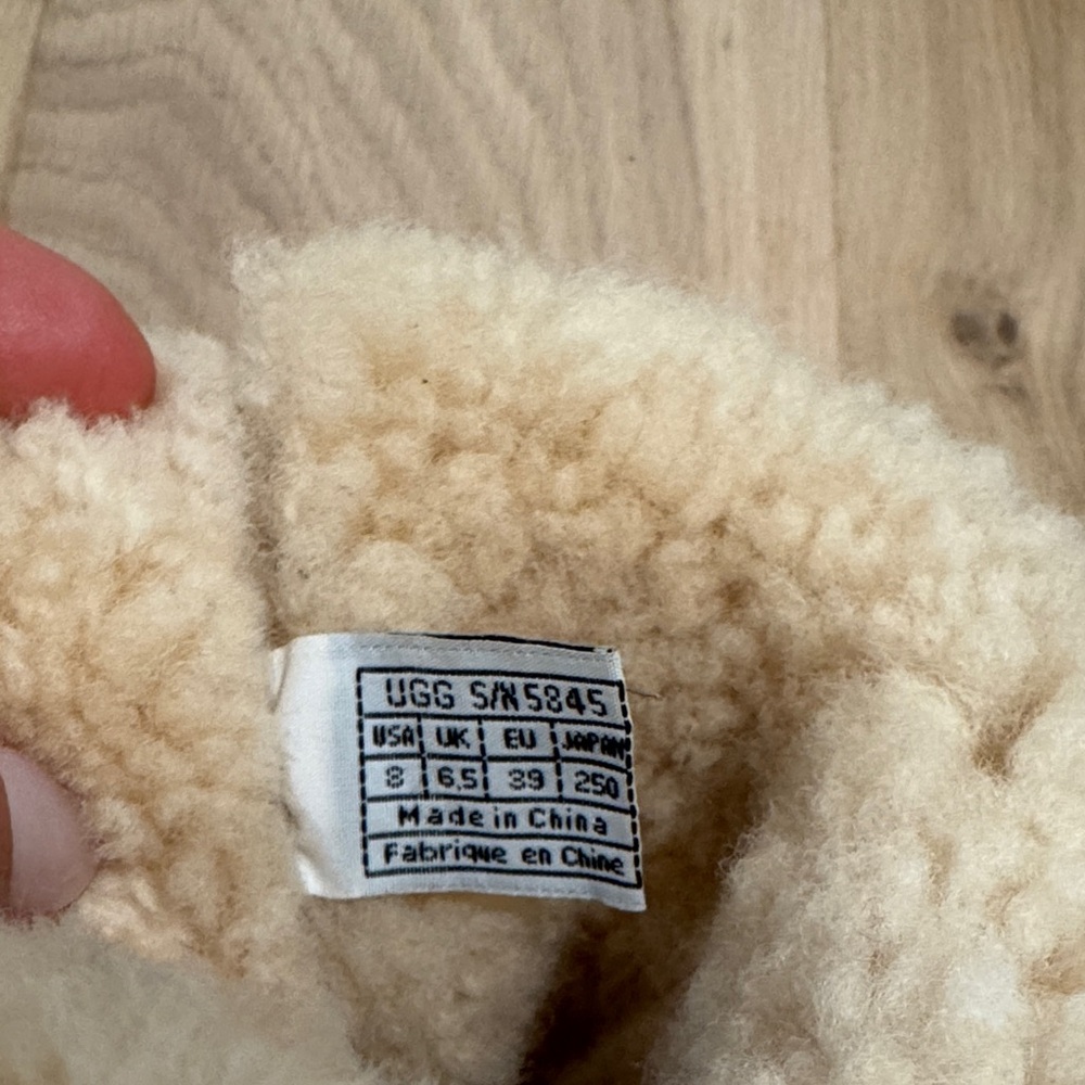 UGG Women's Tan Suede Winter Boots - Picture 6 of 6